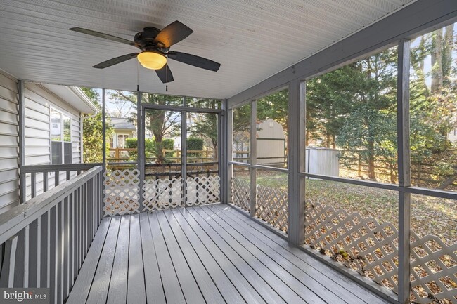 Building Photo - 1516 Cedarwood Dr