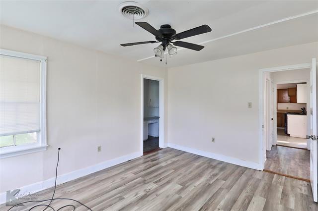 Building Photo - 1174 S Willis St