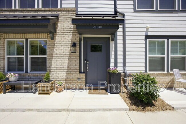 Building Photo - 3008 Oak Lndg Dr