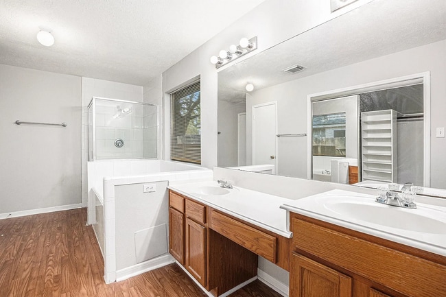 Building Photo - 1311 Hidden Canyon Rd