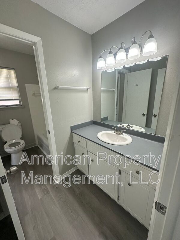 Building Photo - 2426 S 83rd E Ave