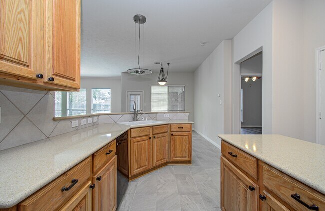 Building Photo - 17611 Emerald Garden Ln