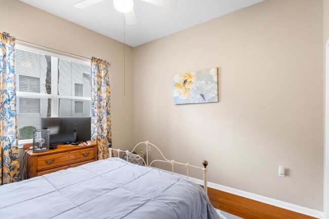 Building Photo - 205 Whispering Wind Dr