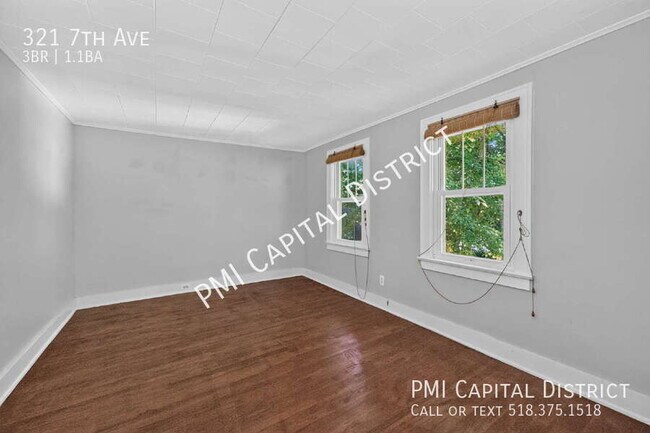 Building Photo - 321 7th Ave