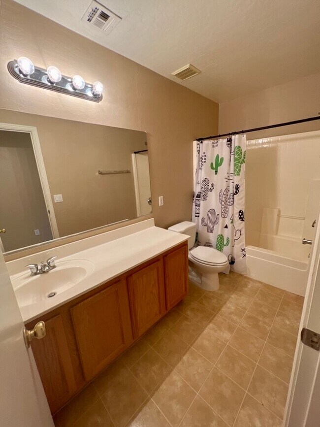 Building Photo - COMING SOON! Beautiful Home in Copper Basi...