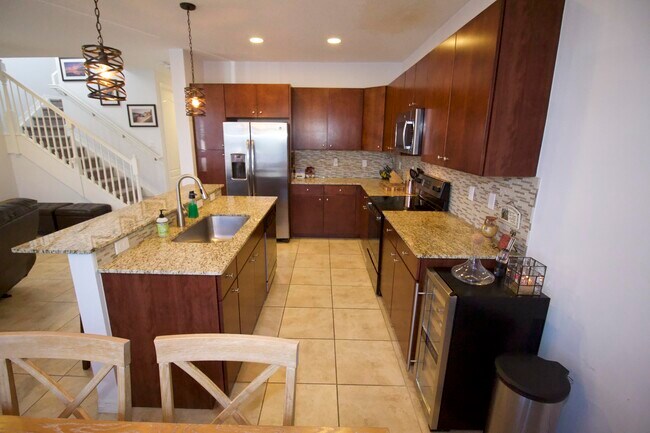 Building Photo - 4616 Tara Cove Way