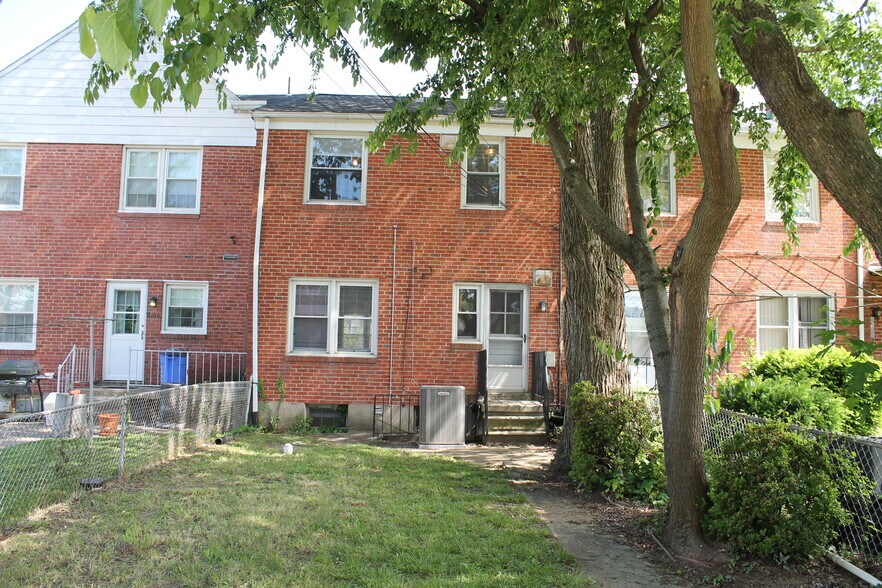 Building Photo - 8164 Loch Raven Blvd