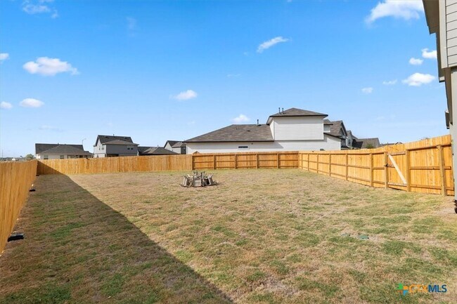 Building Photo - 410 Kayden Pt