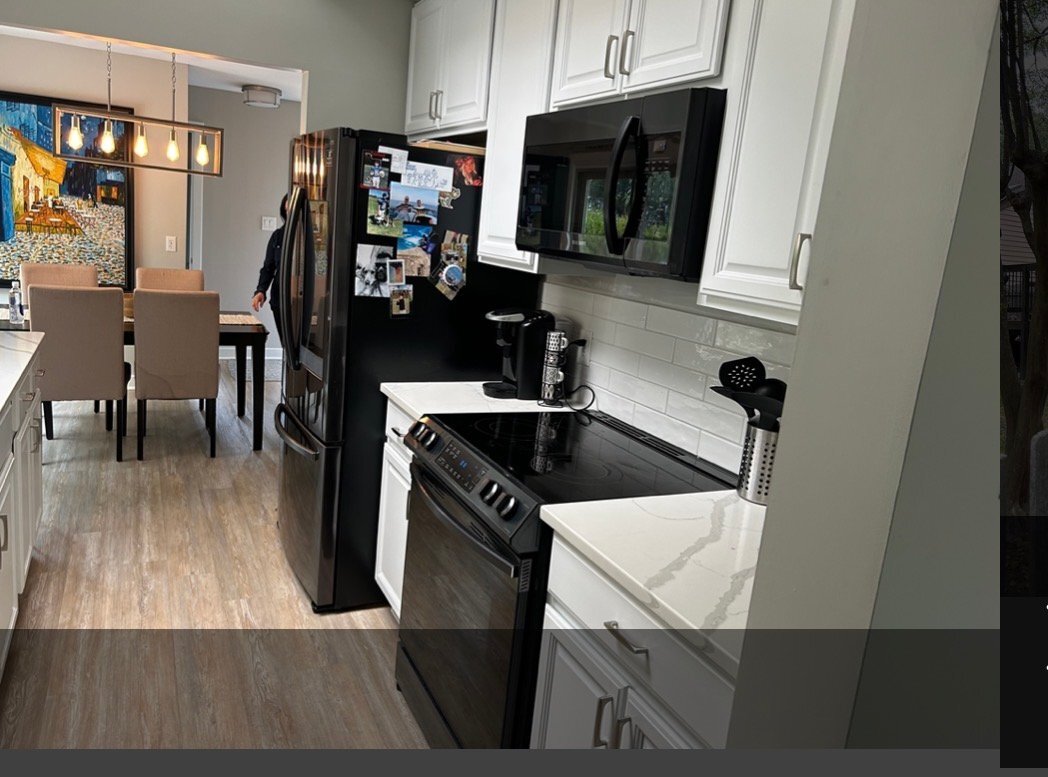 Building Photo - 2236 Sunvista Dr