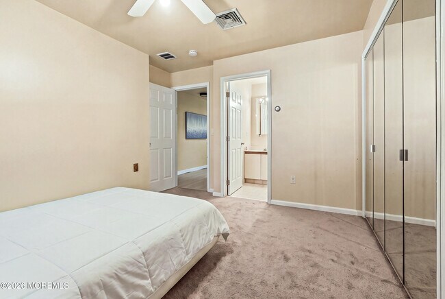 Building Photo - 470 Monmouth Pl
