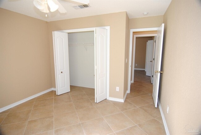 Building Photo - 14630 Innerarity Point Rd