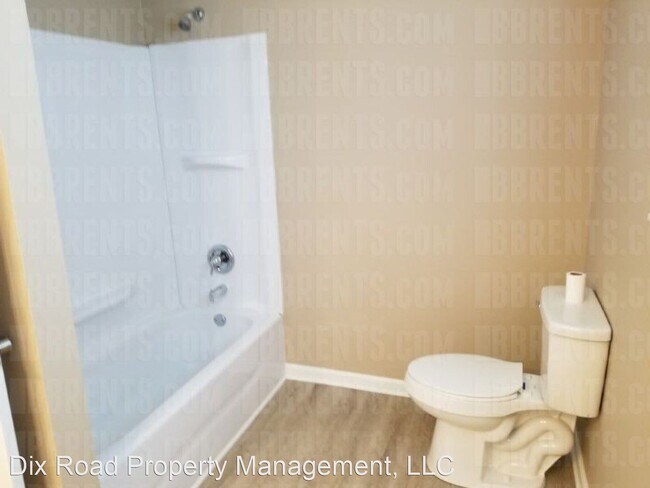 Building Photo - 4 br, 2 bath House - 313 McKinley Street,
