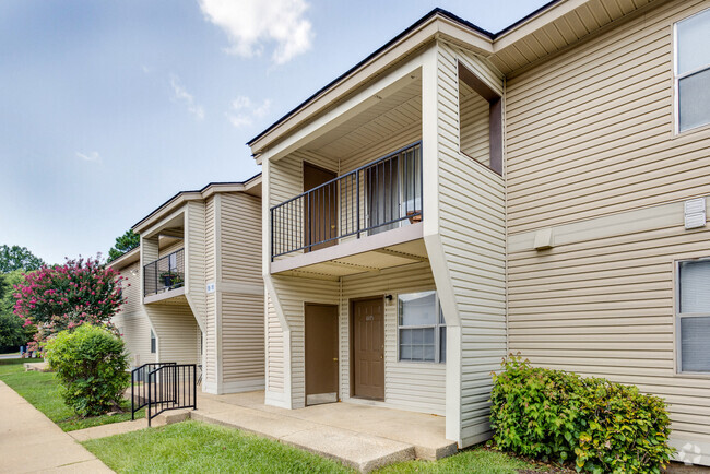 Building Photo - High Country Apartments