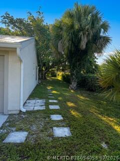 Building Photo - 766 SW Belmont Cir