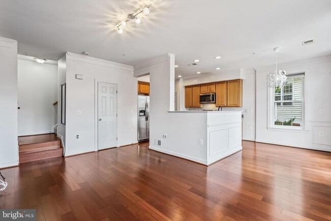 Building Photo - 13600 Salk St