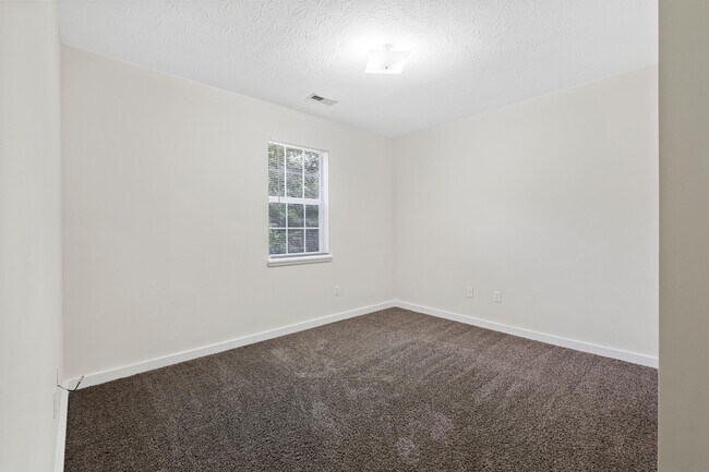 Building Photo - 1408 Harrison Ave