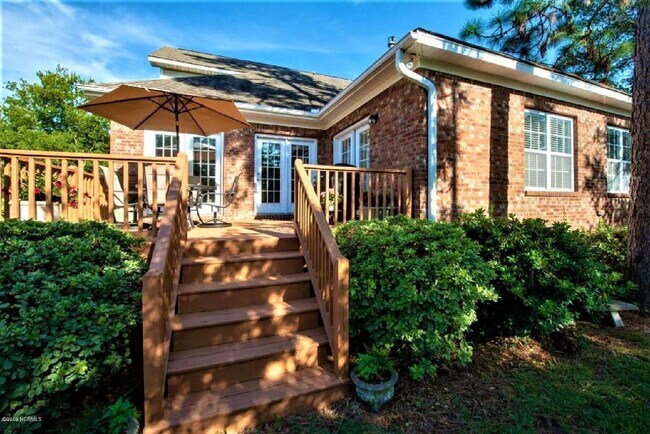 Building Photo - 7805 Cypress Island Dr