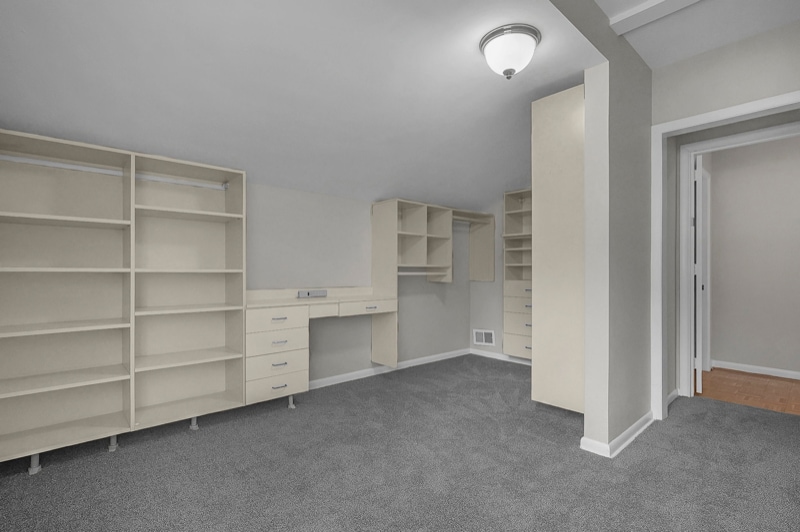 Building Photo - 2731 Charing Rd