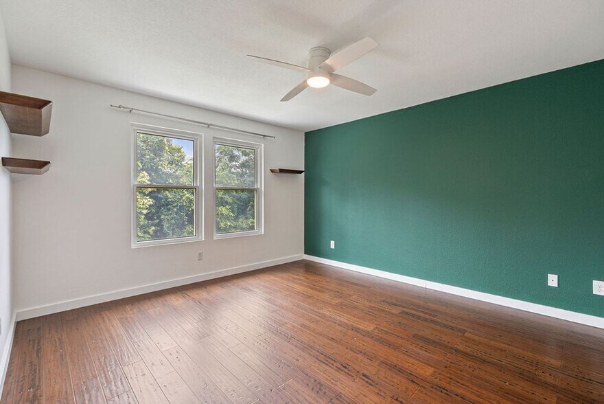 Building Photo - 7107 Leppke Cove