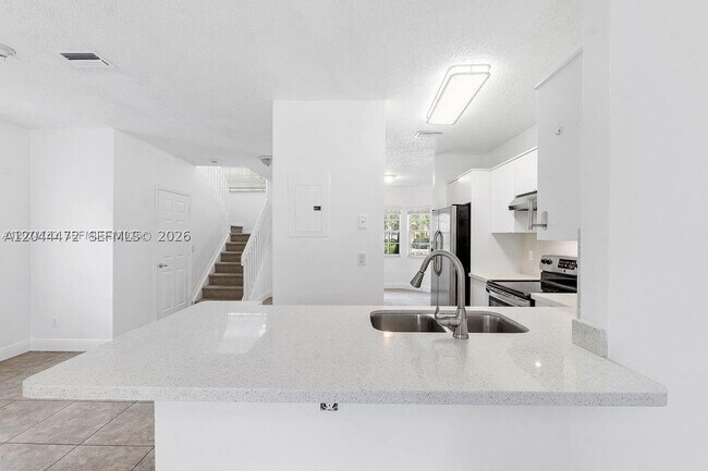 Building Photo - 16035 Emerald Cove Rd