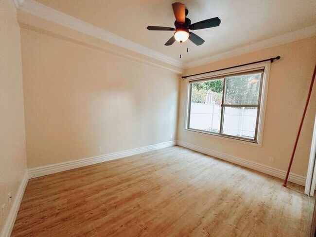 Building Photo - Palacial 6 Bed in Olde Carlsbad with Ocean...