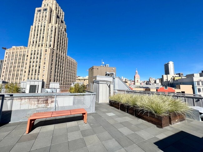 Building Photo - LOFTED STUDIO FOR RENT $2,025 /mo