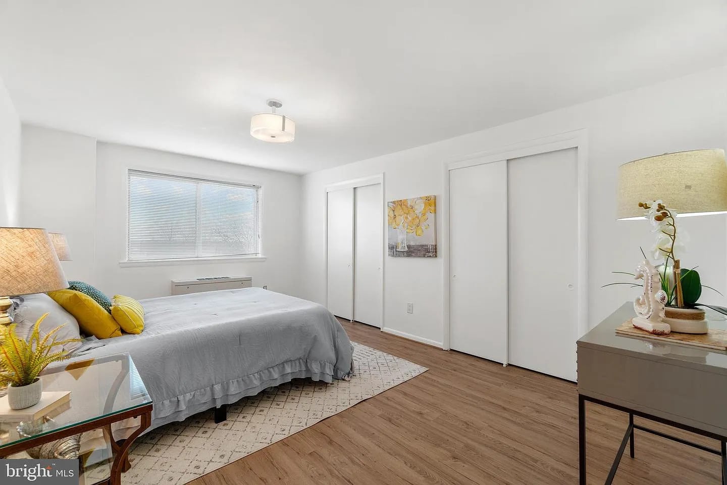 Building Photo - 5111 8th Rd S