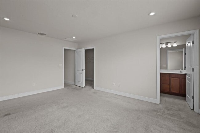 Building Photo - 2432 Hearth Dr