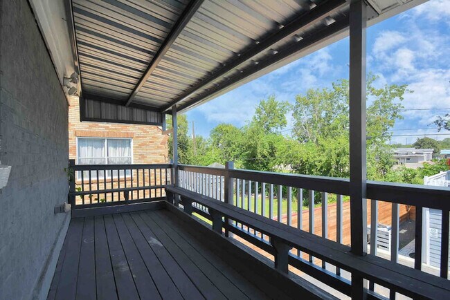 Building Photo - 2615 Arbor St