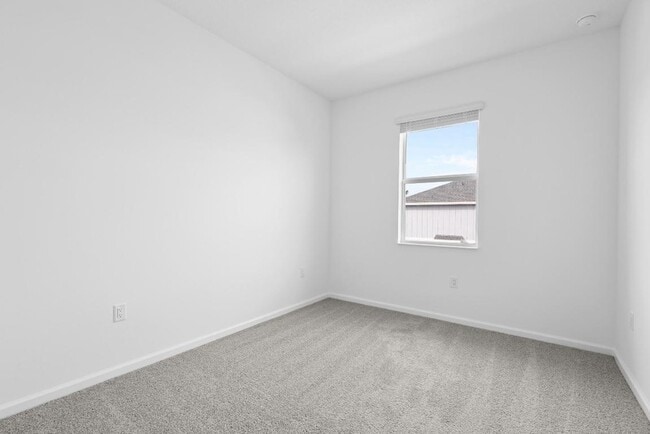 Building Photo - 4616 Longwood Lk Sq