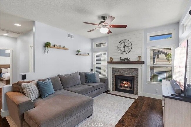 Building Photo - 28308 Pueblo Dr