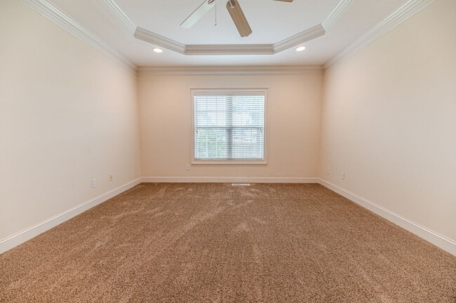 Building Photo - Perfectly Located 4-Bedroom Home Minutes from I-295, Hope Mills & Fort Bragg!