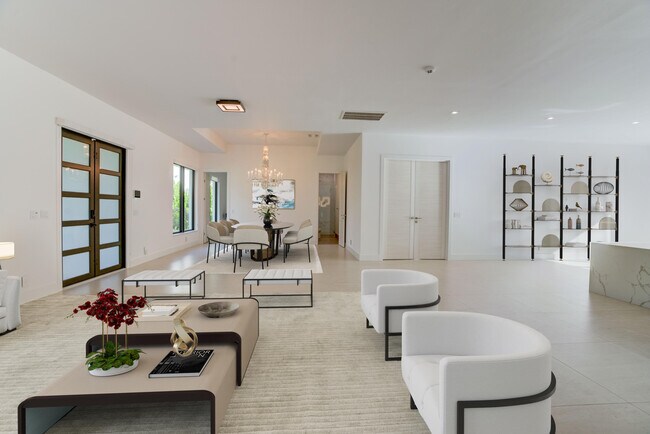 Building Photo - 14036 N Miller Dr