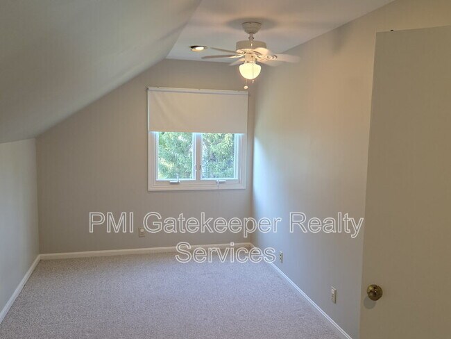 Building Photo - 9834 Chimney Sweep Ln
