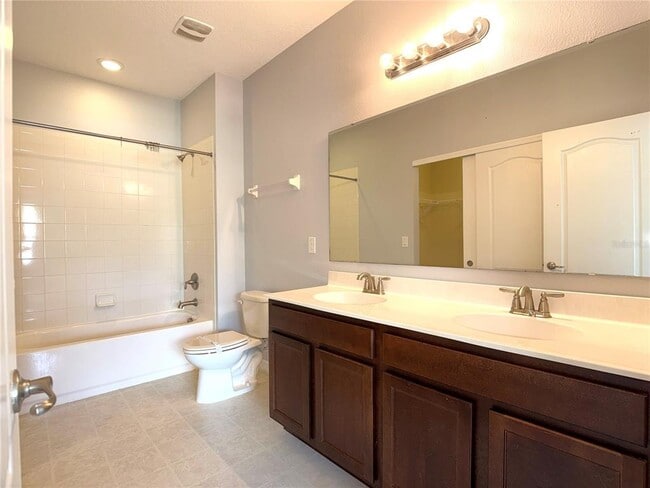 Building Photo - 1282 Clove Dr