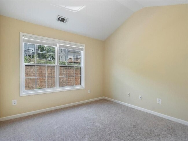 Building Photo - 1929 Hoods Fort Cir NW