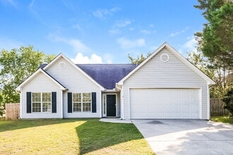 Building Photo - 5400 Princeton Oaks Dr