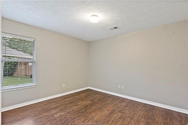 Building Photo - 3903 Crown Ridge Ct