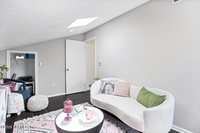Building Photo - 14352 Crystal Cove Dr S