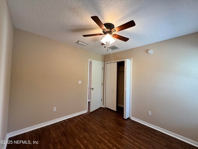 Building Photo - 714 Ginger Mill Dr