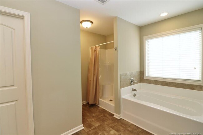 Building Photo - 1804 Gentle Bend Way