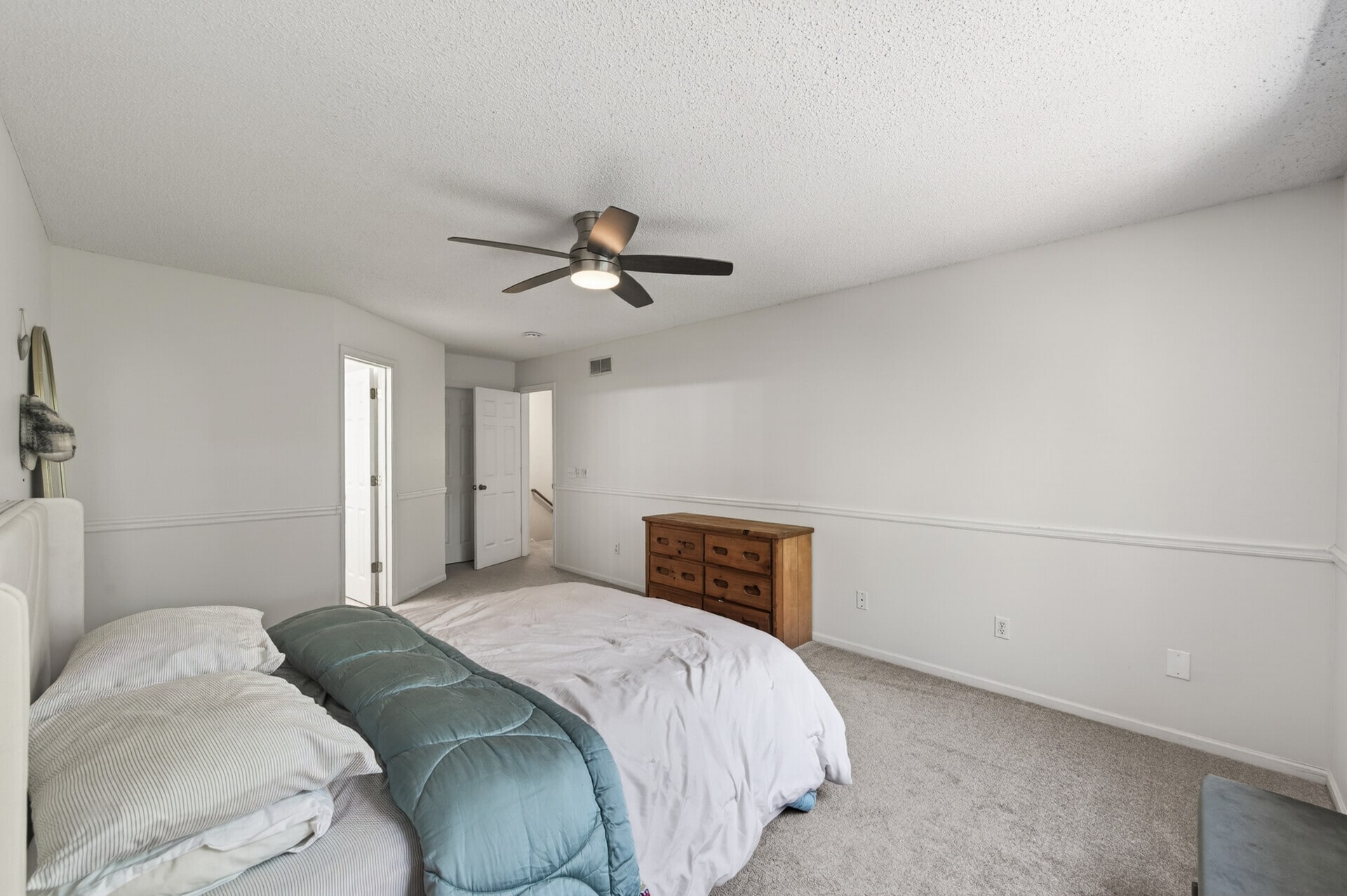 Building Photo - 631 Woodduck Dr