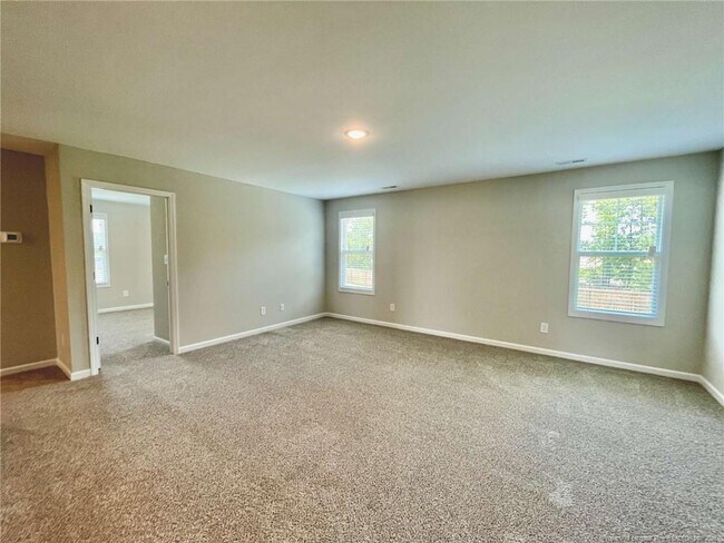 Building Photo - 141 Burnside Dr