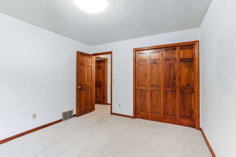 Building Photo - 4258 Oakmede Ln