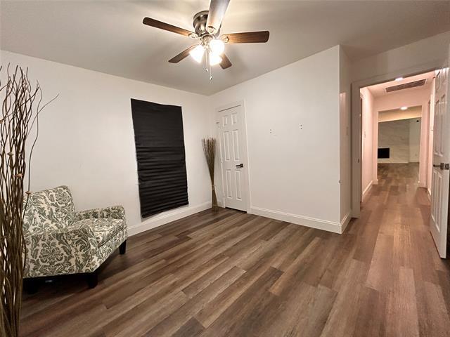 Building Photo - 2707 El Capitan Dr