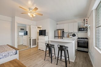 Building Photo - Fully Furnished Studio, 1 Bath. NO parking. Electric water and sewer are included in the rent.