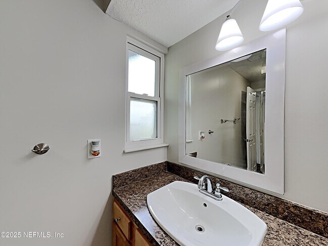 Building Photo - 3169 Indian Dr