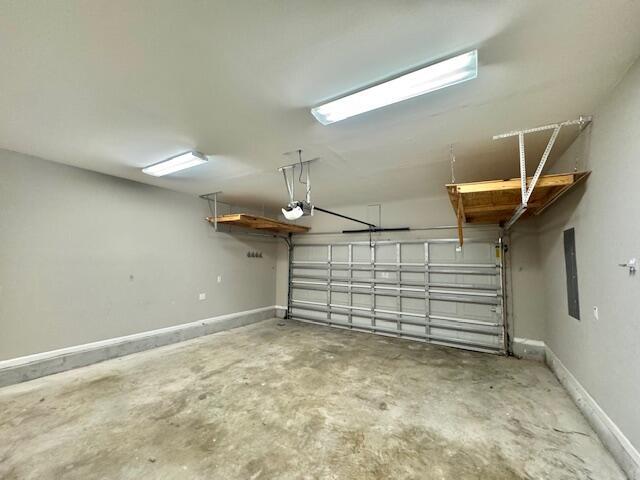 Building Photo - 126 Farrah Ave