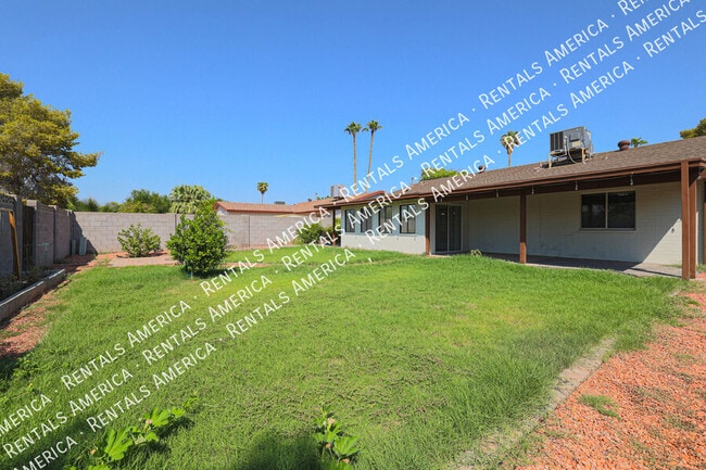 Building Photo - 6312 S College Ave