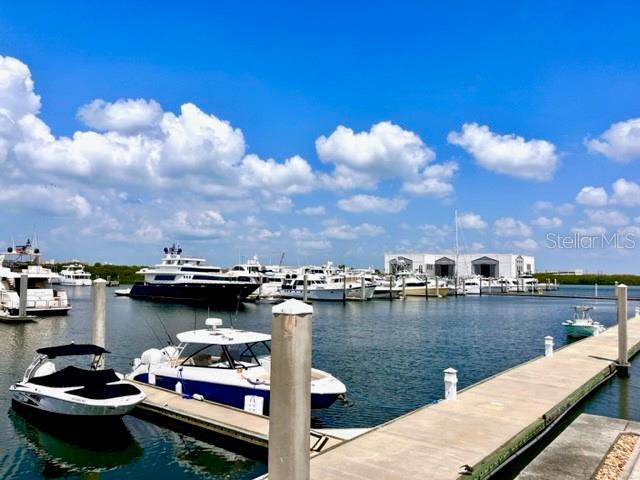 Building Photo - 4886 Yacht Club Dr